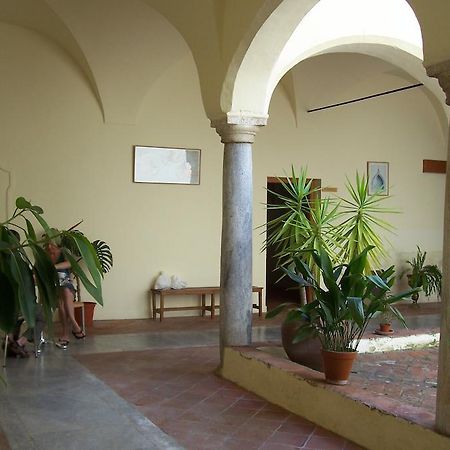 Albergue Convento De San Francisco ซาฟรา ภายนอก รูปภาพ